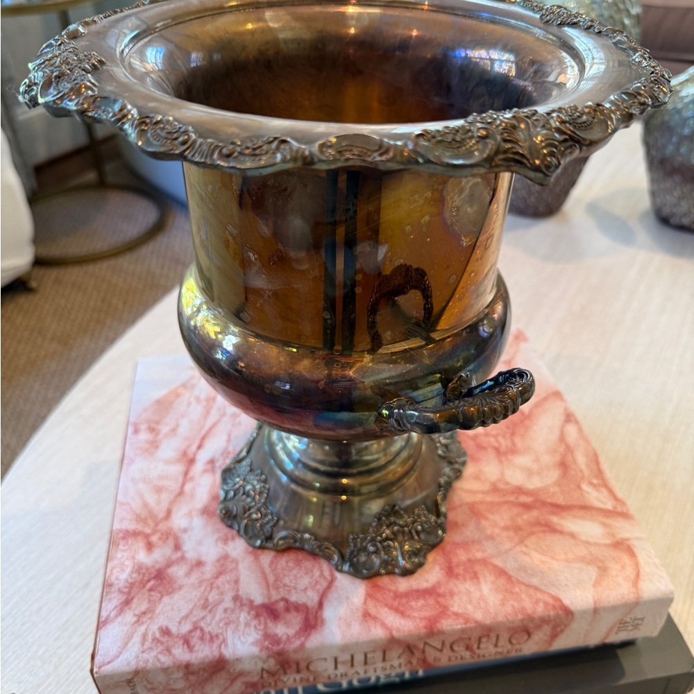 BAROQUE BY WALLACE SILVERSMITHS SILVERPLATE CHAMPAGNE WINE ICE BUCKET  #243 - Picture 5 of 12